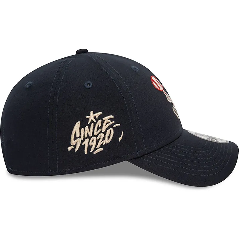 petten-gebogen-marineblauw-verstelbaar-9forty-repreve-baseball-apple-van-new-era