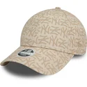petten-gebogen-beige-verstelbaar-9forty-monogram-van-new-york-yankees-mlb-van-new-era