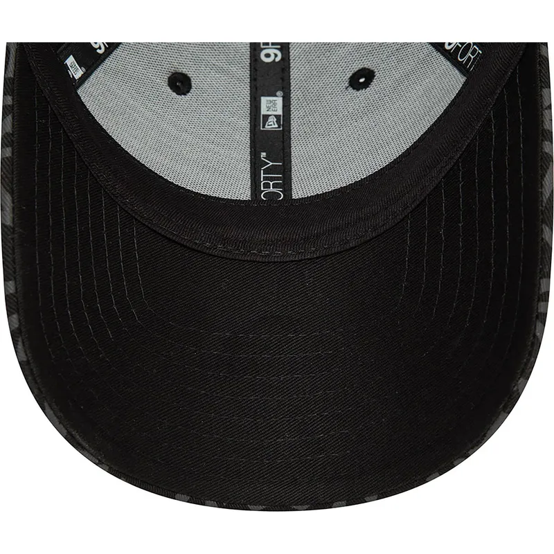 petten-gebogen-zwart-verstelbaar-9forty-monogram-van-new-york-yankees-mlb-van-new-era petten-gebogen-zwart-verstelbaar-9forty-monogram-van-new-york-yankees-mlb-van-new-era