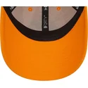 petten-gebogen-oranje-verstelbaar-9forty-hot-dog-character-van-new-era