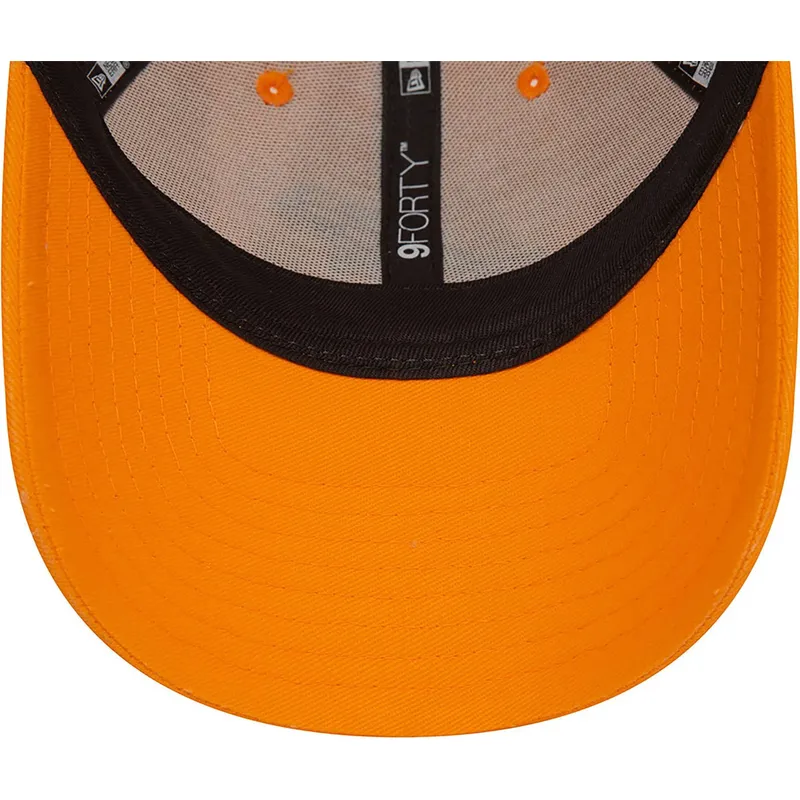 petten-gebogen-oranje-verstelbaar-9forty-hot-dog-character-van-new-era