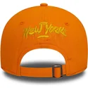 petten-gebogen-oranje-verstelbaar-9forty-hot-dog-character-van-new-era