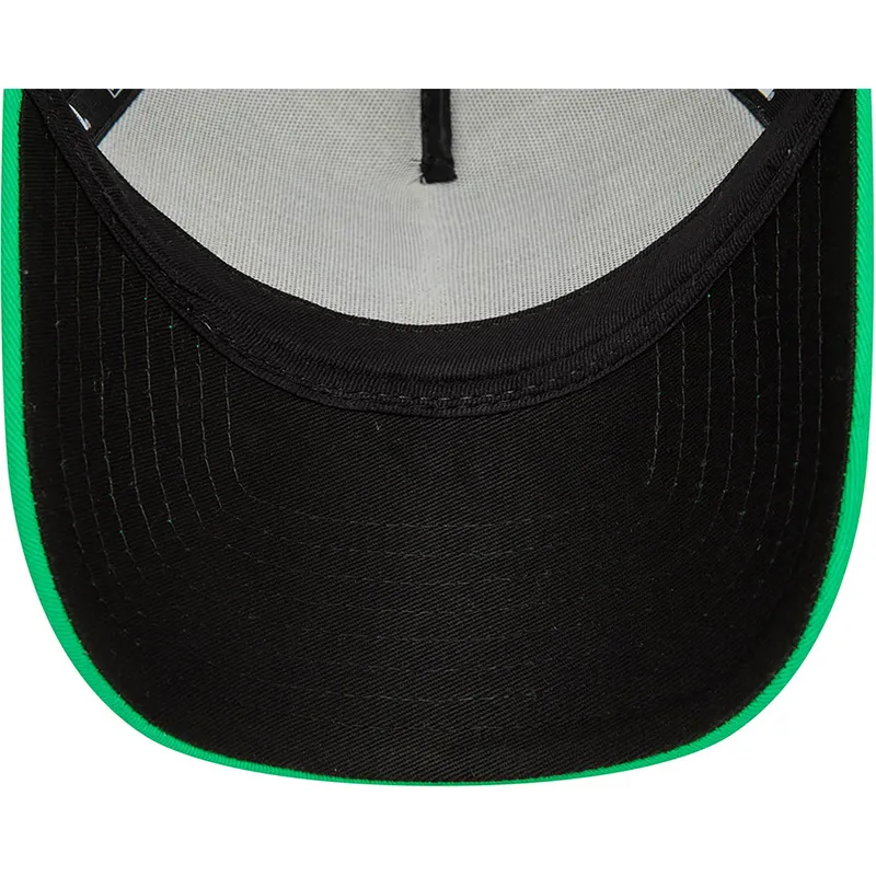 petten-gebogen-meerkleurig-snapback-a-frame-character-van-rick-y-morty-van-new-era