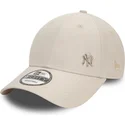 petten-gebogen-beige-verstelbaar-9forty-flawless-van-new-york-yankees-mlb-van-new-era