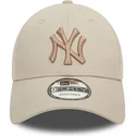 petten-gebogen-beige-snapback-9forty-home-field-van-new-york-yankees-mlb-van-new-era
