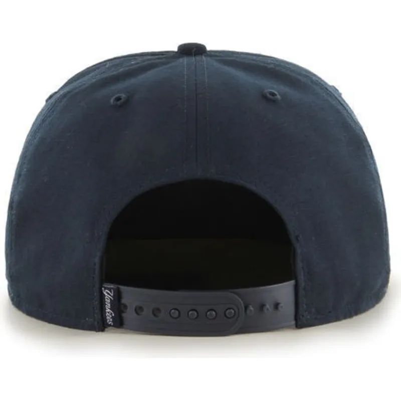 petten-plat-marineblauw-snapback-van-new-york-yankees-mlb-van-47-brand