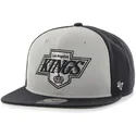 petten-plat-grijs-snapback-van-los-angeles-kings-nhl-van-47-brand