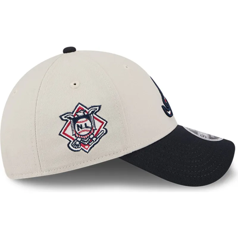 petten-gebogen-beige-snapback-9forty-stretch-snap-4th-of-july-van-atlanta-braves-mlb-van-new-era