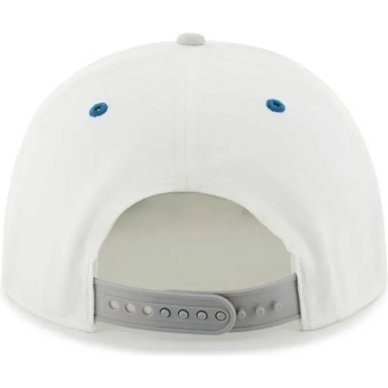 petten-plat-wit-snapback-van-nhl-van-47-brand