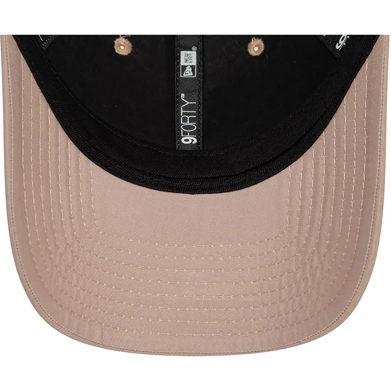 petten-gebogen-beige-verstelbaar-dorado-9forty-flawless-van-new-york-yankees-mlb-van-new-era