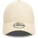 petten-gebogen-beige-verstelbaar-9forty-essential-van-new-era