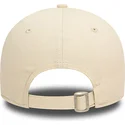 petten-gebogen-beige-verstelbaar-9forty-essential-van-new-era