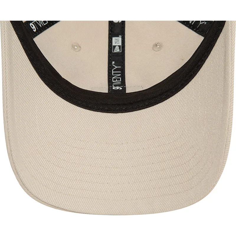petten-gebogen-beige-verstelbaar-9twenty-repreve-van-new-era