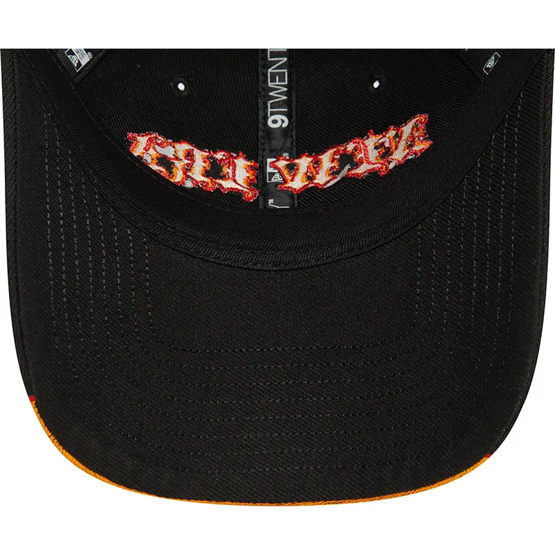 petten-gebogen-zwart-verstelbaar-9twenty-race-flame-van-new-era