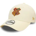 petten-gebogen-beige-verstelbaar-9forty-van-hogwarts-harry-potter-van-new-era