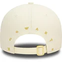 petten-gebogen-beige-verstelbaar-9forty-van-hogwarts-harry-potter-van-new-era
