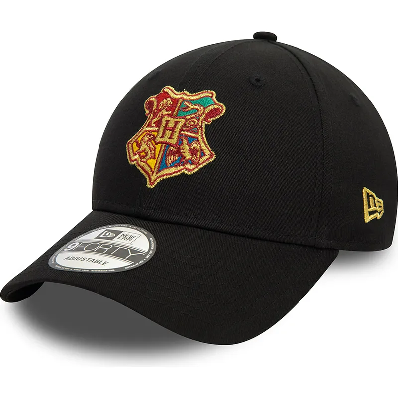 petten-gebogen-zwart-verstelbaar-9forty-van-hogwarts-harry-potter-van-new-era petten-gebogen-zwart-verstelbaar-9forty-van-hogwarts-harry-potter-van-new-era