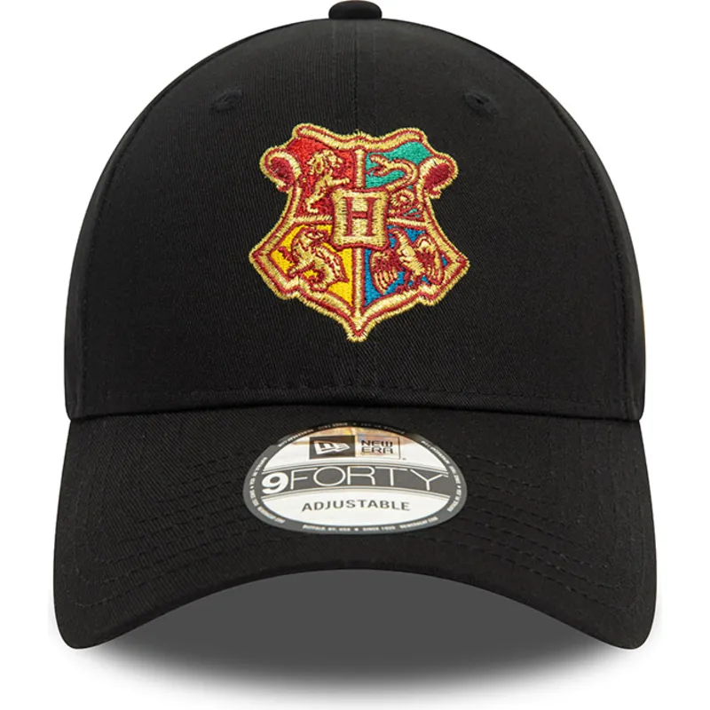 petten-gebogen-zwart-verstelbaar-9forty-van-hogwarts-harry-potter-van-new-era petten-gebogen-zwart-verstelbaar-9forty-van-hogwarts-harry-potter-van-new-era