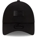 petten-gebogen-zwart-verstelbaar-9forty-matte-metal-van-red-bull-racing-formula-1-van-new-era