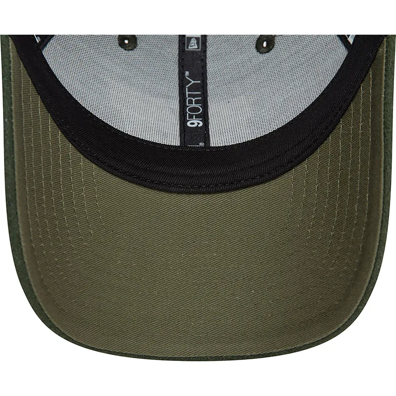 petten-gebogen-groen-verstelbaar-9forty-puff-patch-van-mclaren-racing-formula-1-van-new-era