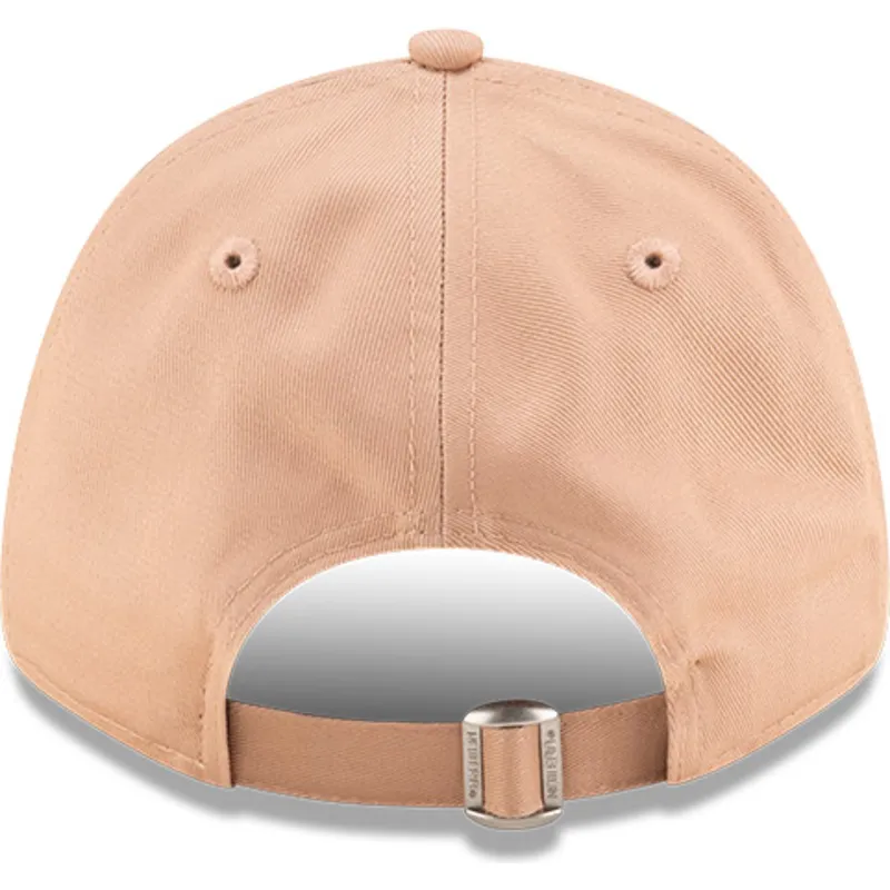 petten-gebogen-beige-verstelbaar-9forty-seasonal-van-mclaren-racing-formula-1-van-new-era