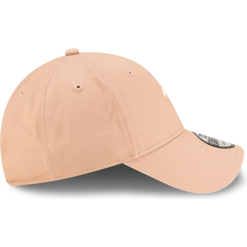 petten-gebogen-beige-verstelbaar-9forty-seasonal-van-mclaren-racing-formula-1-van-new-era