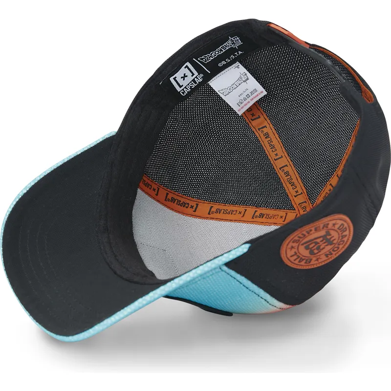 petten-gebogen-blauw-snapback-dbs5-fig-super-son-goku-en-goku-black-dragon-ball-van-capslab