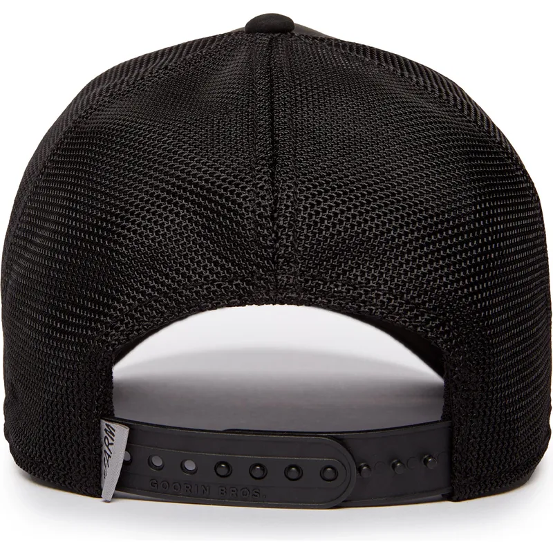 petten-gebogen-zwart-snapback-the-suede-bull-blacked-out-the-farm-van-goorin-bros