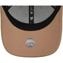 petten-gebogen-beige-verstelbaar-9forty-cord-van-new-york-yankees-mlb-van-new-era