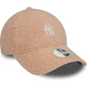 petten-gebogen-roze-verstelbaar-9forty-borg-van-new-york-yankees-mlb-van-new-era
