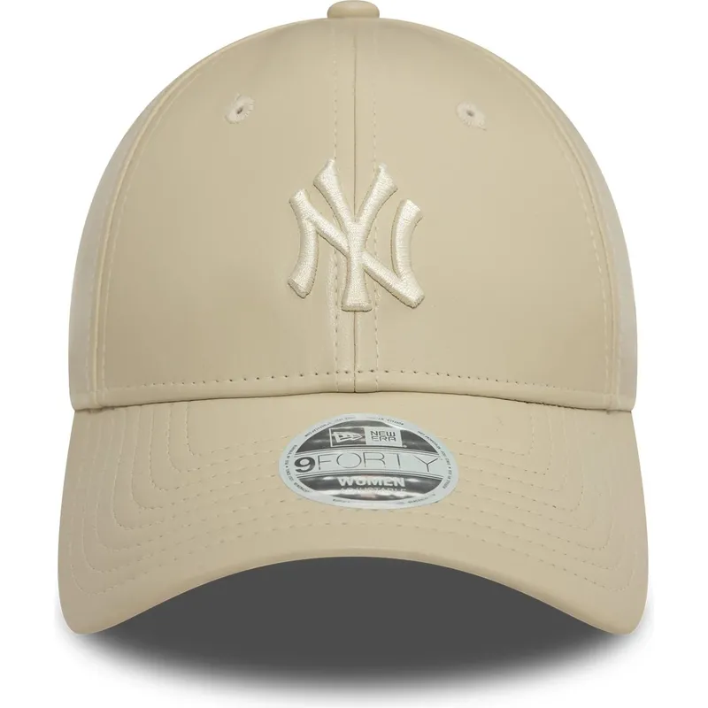 petten-gebogen-beige-verstelbaar-9forty-midi-pu-van-new-york-yankees-mlb-van-new-era