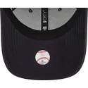 petten-gebogen-marineblauw-verstelbaar-9forty-side-patch-van-boston-red-sox-mlb-van-new-era