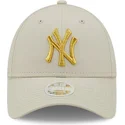 petten-gebogen-beige-verstelbaar-dorado-9forty-metallic-van-new-york-yankees-mlb-van-new-era