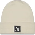 mutsen-beige-team-cuff-van-new-york-yankees-mlb-van-new-era