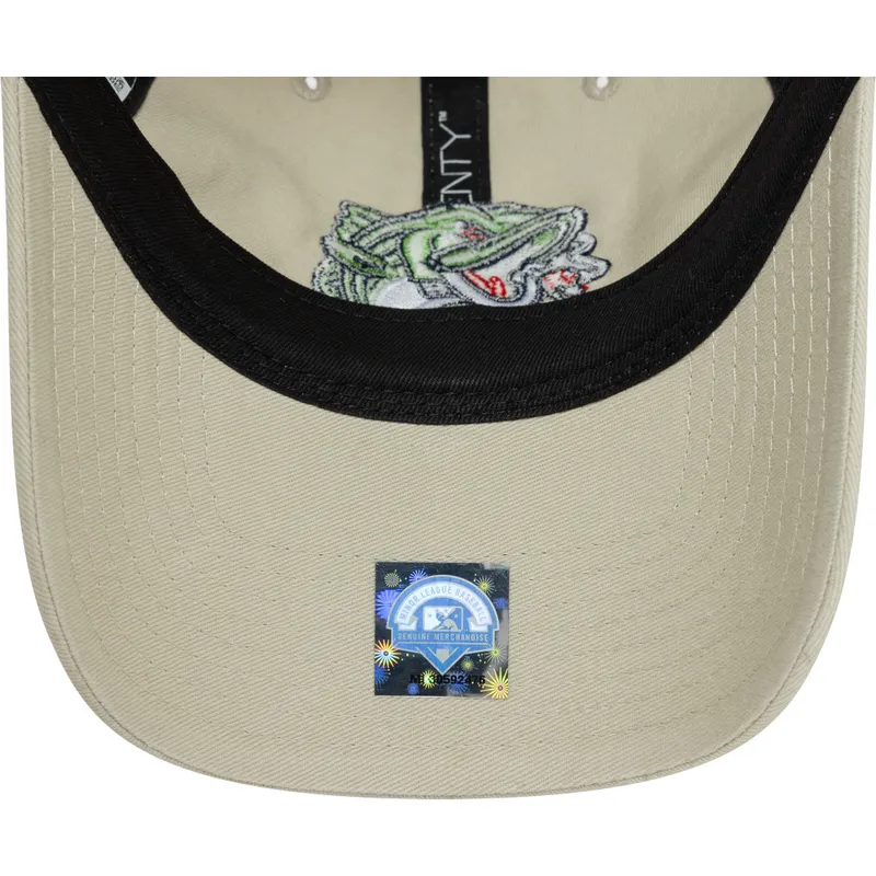 petten-gebogen-beige-verstelbaar-9twenty-van-gwinnett-stripers-milb-van-new-era