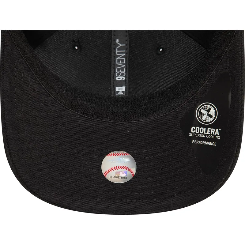 petten-gebogen-zwart-snapback-9seventy-stretch-snap-van-new-york-yankees-mlb-van-new-era