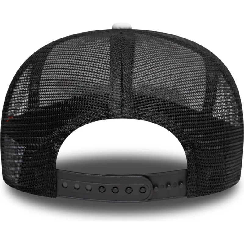 petten-plat-zwart-snapback-9fifty-checkered-visor-van-mclaren-racing-formula-1-van-new-era