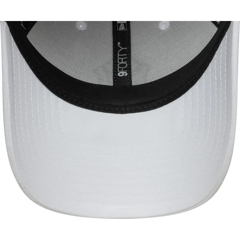 petten-gebogen-wit-verstelbaar-9forty-outline-van-new-york-yankees-mlb-van-new-era