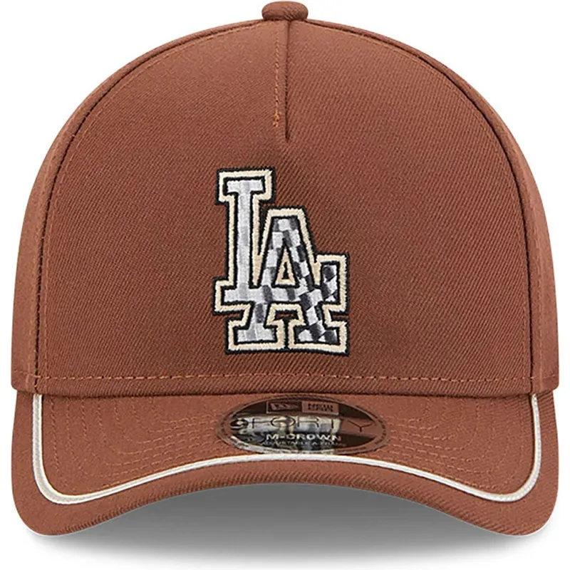 petten-gebogen-bruin-snapback-9forty-m-crown-a-frame-motorsport-van-los-angeles-dodgers-mlb-van-new-era