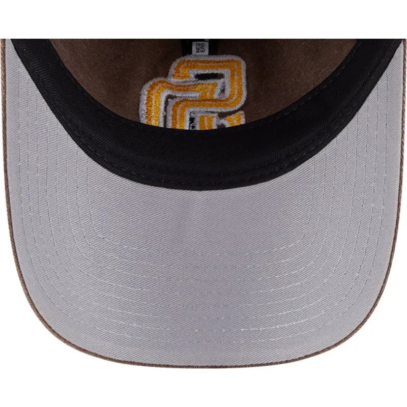 petten-gebogen-bruin-verstelbaar-9twenty-washed-contrast-van-san-diego-padres-mlb-van-new-era petten-gebogen-bruin-verstelbaar-9twenty-washed-contrast-van-san-diego-padres-mlb-van-new-era