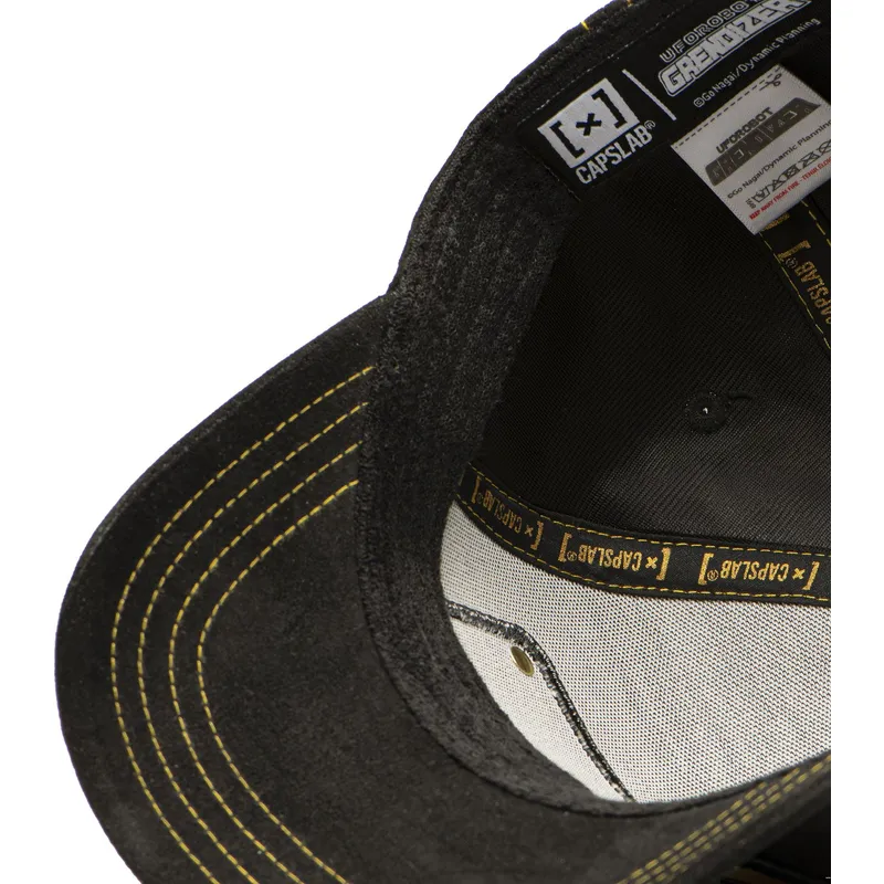 petten-gebogen-zwart-snapback-gol5-gre-goldorak-robot-grendizer-van-capslab petten-gebogen-zwart-snapback-gol5-gre-goldorak-robot-grendizer-van-capslab