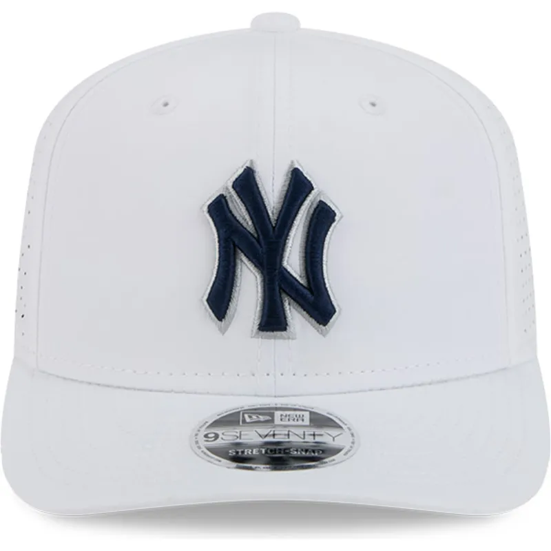 petten-gebogen-wit-snapback-9seventy-perf-spring-training-fan-pack-2025-van-new-york-yankees-mlb-van-new-era