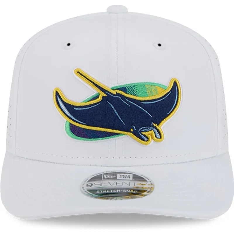 petten-gebogen-wit-snapback-9seventy-perf-spring-training-fan-pack-2025-van-tampa-bay-rays-mlb-van-new-era