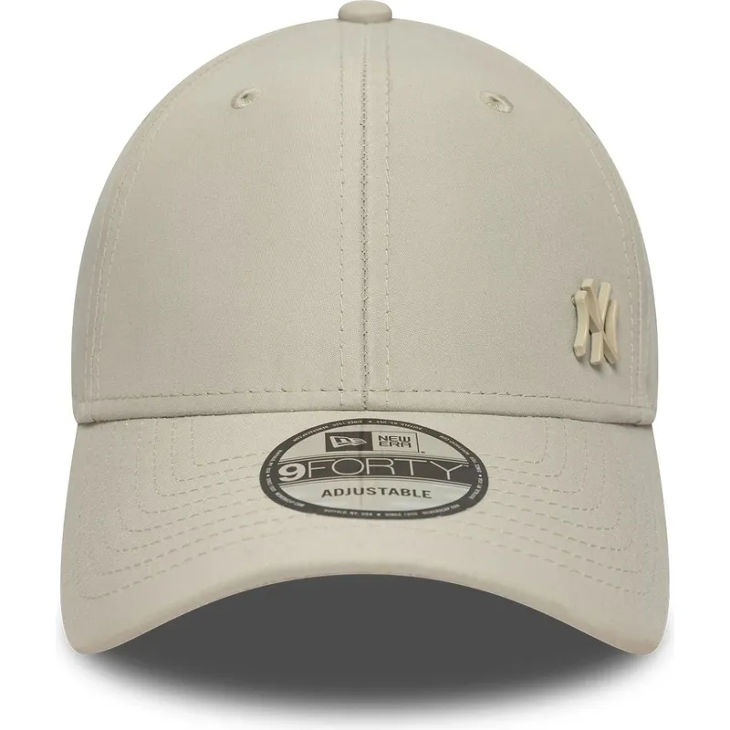 petten-gebogen-beige-verstelbaar-9forty-tonal-flawless-van-new-york-yankees-mlb-van-new-era