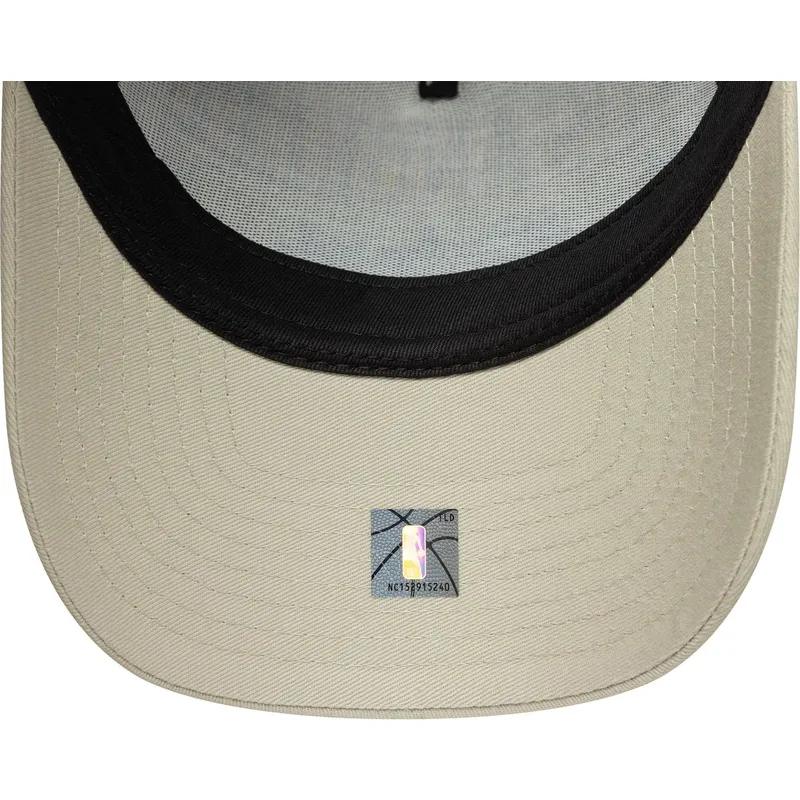 petten-gebogen-paars-snapback-e-frame-frame-script-van-los-angeles-lakers-nba-van-new-era
