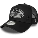 petten-gebogen-zwart-snapback-a-frame-oval-distress-patch-van-new-era