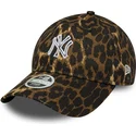 petten-gebogen-luipaard-verstelbaar-9twenty-outline-van-new-york-yankees-mlb-van-new-era