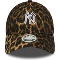 petten-gebogen-luipaard-verstelbaar-9twenty-outline-van-new-york-yankees-mlb-van-new-era
