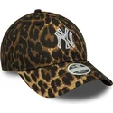 petten-gebogen-luipaard-verstelbaar-9twenty-outline-van-new-york-yankees-mlb-van-new-era