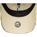 petten-gebogen-beige-verstelbaar-9twenty-all-over-print-tropical-van-new-york-yankees-mlb-van-new-era